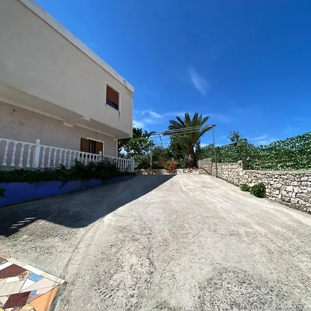 Hotel apartamentowy Arsen 3*